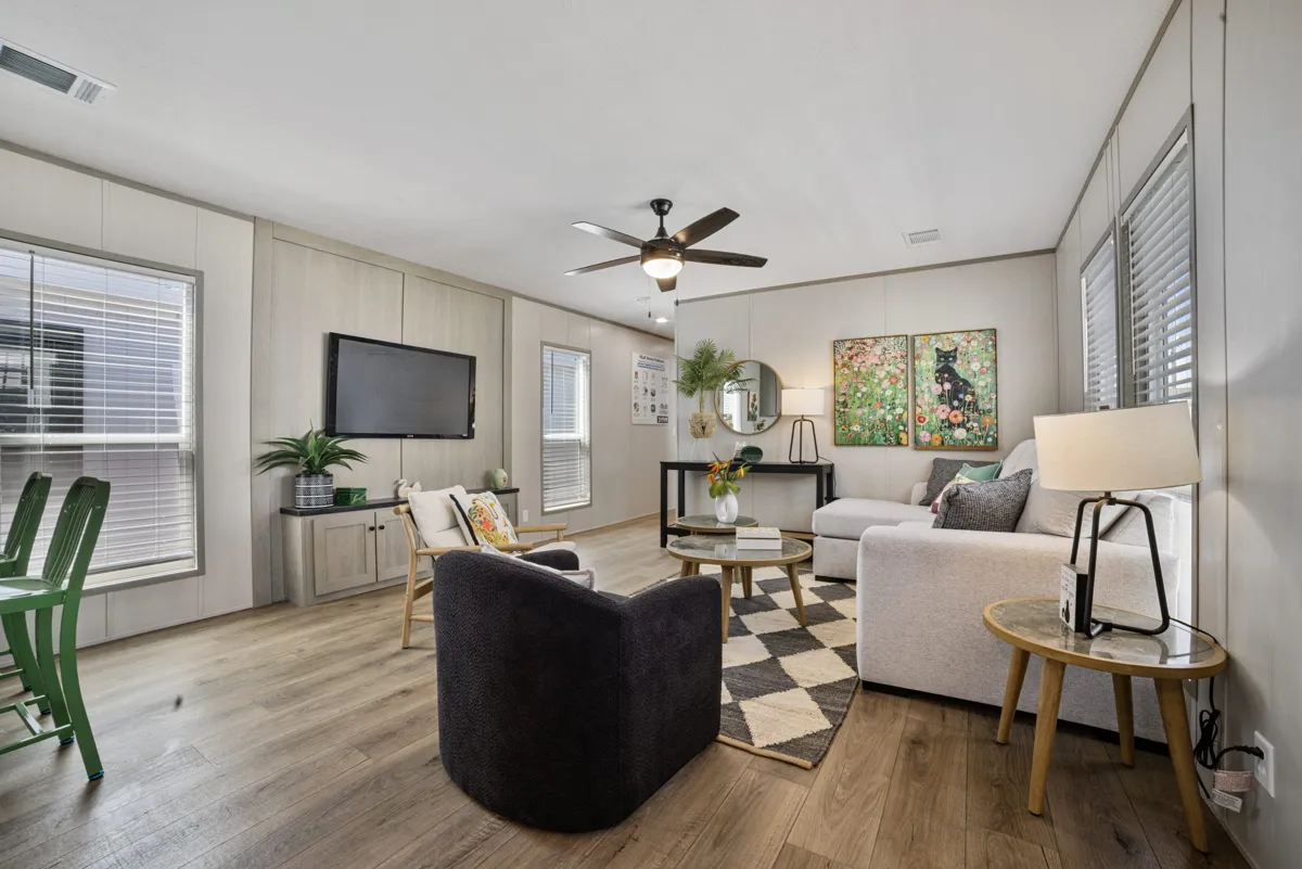 Resolution - K · Home photo